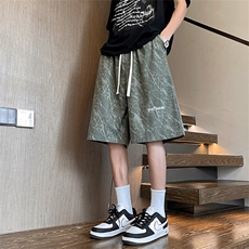 浅绿色