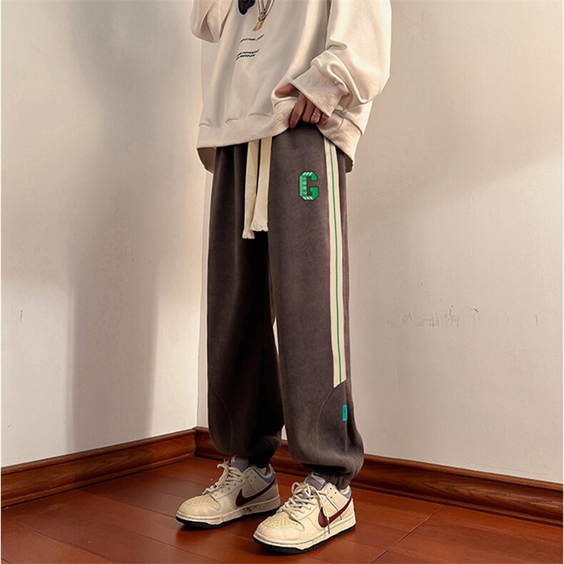 703-K879-P55加绒P65 新款男绣花棉质束脚卫裤 织带拼接图片