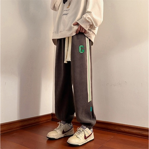 703-K879-P55加绒P65 新款男绣花棉质束脚卫裤 织带拼接图片