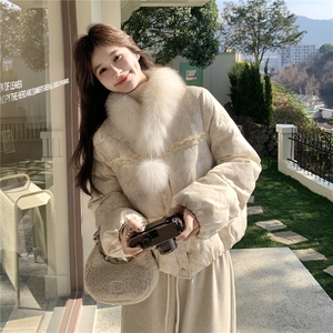 狐狸毛新中式木耳边羽绒服外套女2026冬季新款90白鸭绒保暖上衣潮图片