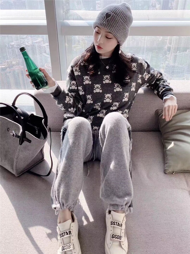 时尚舒适绒面抽绳卫裤显瘦百搭休闲裤裤腿可调节设计，女装休闲裤，欣美羊绒