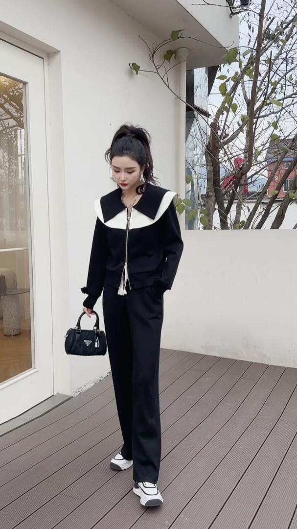 2023年高端定制春款套装，女装职业装，贻思茗