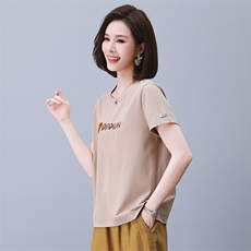 2023夏季新款简约时尚气质圆领休闲舒适刺绣T恤，女装T恤，独衣靓