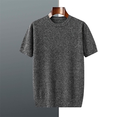 2025年秋季青春流行青春流行宽松型圆领短袖，男装T恤，羿纯羊绒