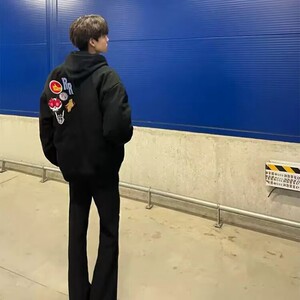 美式高街徽章贴布设计感刺绣棒球服男秋冬季夹棉加厚宽松潮牌夹克图片