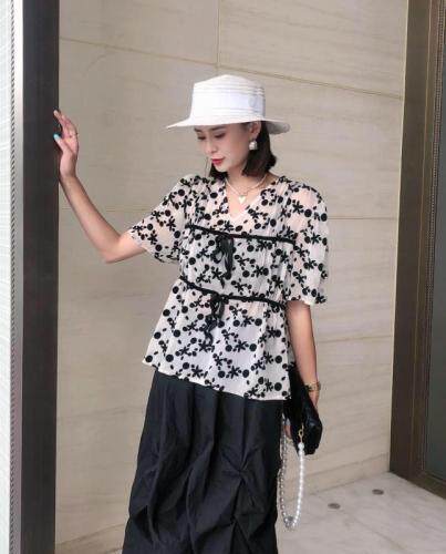 植绒小衫，女装，依纤