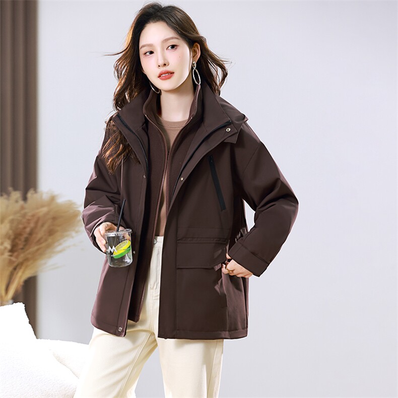 2025年冬季新款保暖时尚简约冲锋衣套装现货，女装派克服，婷思杰（原婷想服饰）