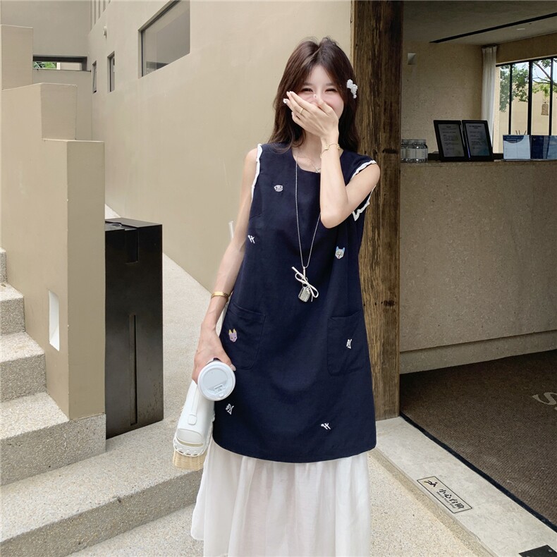 刺绣无袖连衣裙女夏季2026新款韩系减龄休闲甜美假两件拼接背心裙,女装连衣裙,艾米莉亚