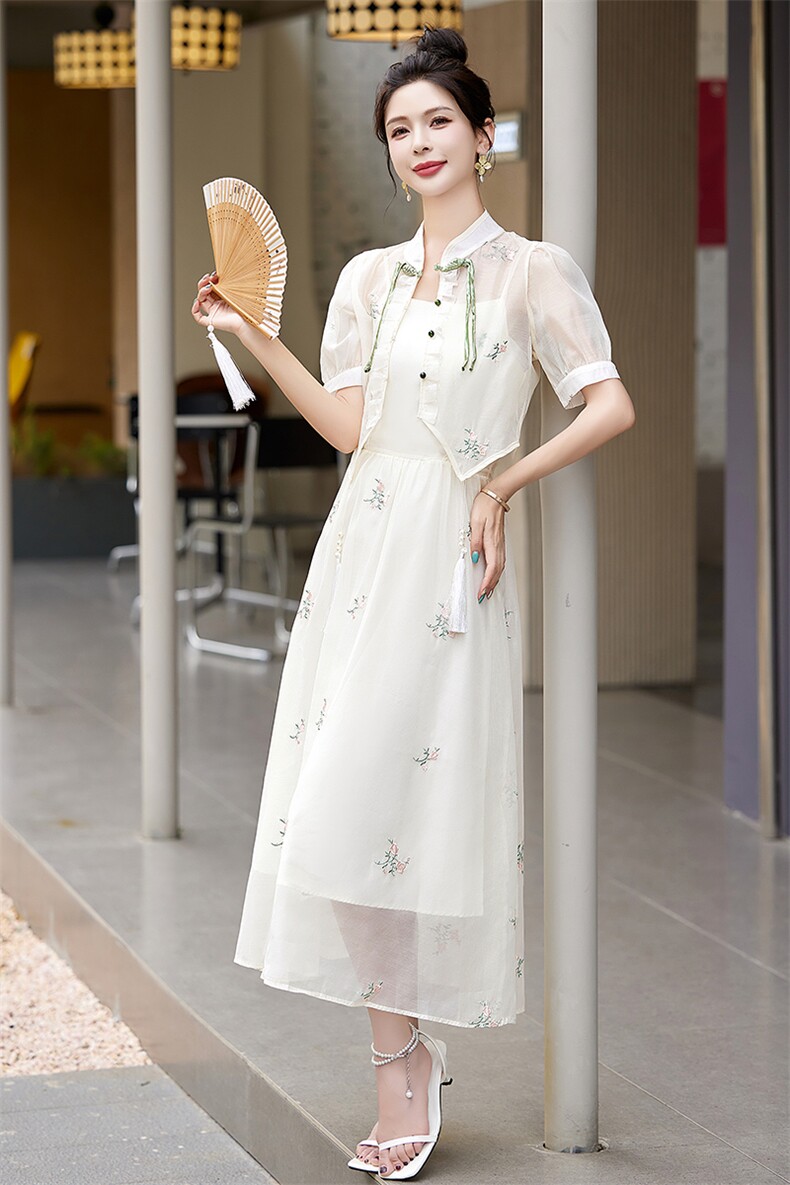 新中式白色刺绣连衣裙套装女2024夏季新款国风改良旗袍两件套裙子,女装套装/套裙,采品优优