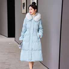 羽绒服新款2022年女装腰间抽绳修身可脱卸真狐狸毛领长款90白鸭绒，女装羽绒服，时尚俏佳人