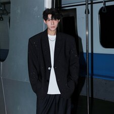 港风成分96%聚酯纤维4%氨纶满天星西服男西装男XF77871P85控138，男装西服套装，星座227-7