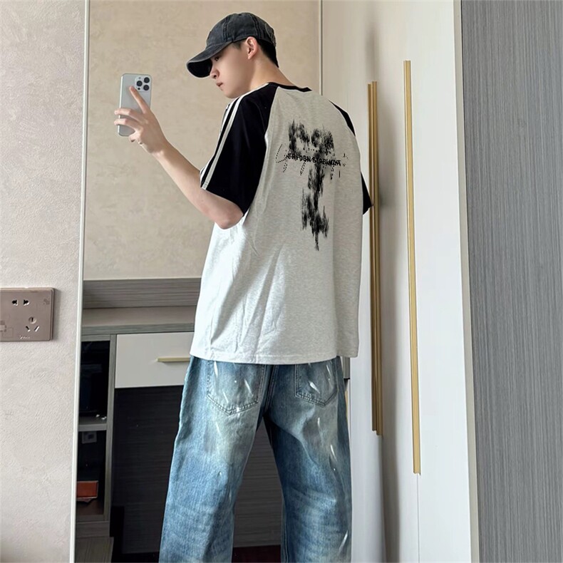 抖音得物品质二开240克宽松纯棉美式潮牌插肩三杠织带短袖T恤图片