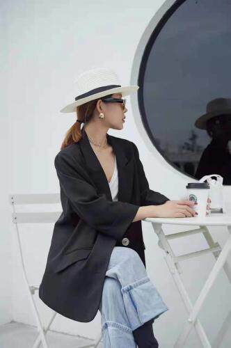 现货 秋款上新 西服外套，其它，雪莉雷拉