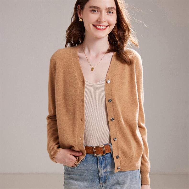 2025春秋新款羊绒衫女100纯山羊绒慵懒风V领韩版宽松百搭针织开衫，女装羊绒衫，镁纯羊绒