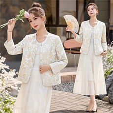 『现货』新中式轻G风外套女2026春季新款刺绣精致开衫小外套上衣，女装棉衣/棉服，意芙