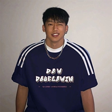 藏青色