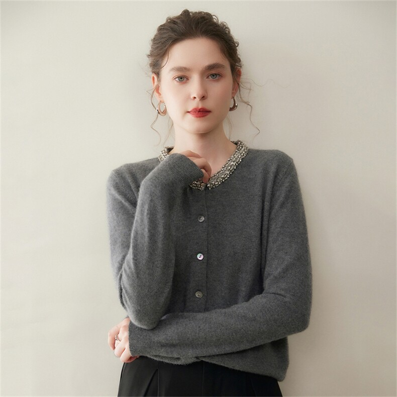 小香风圆领山羊绒针织开衫女秋冬高端镶钻设计感软糯羊毛针织外套，女装羊绒衫，澳煜绒