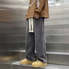 黑灰色