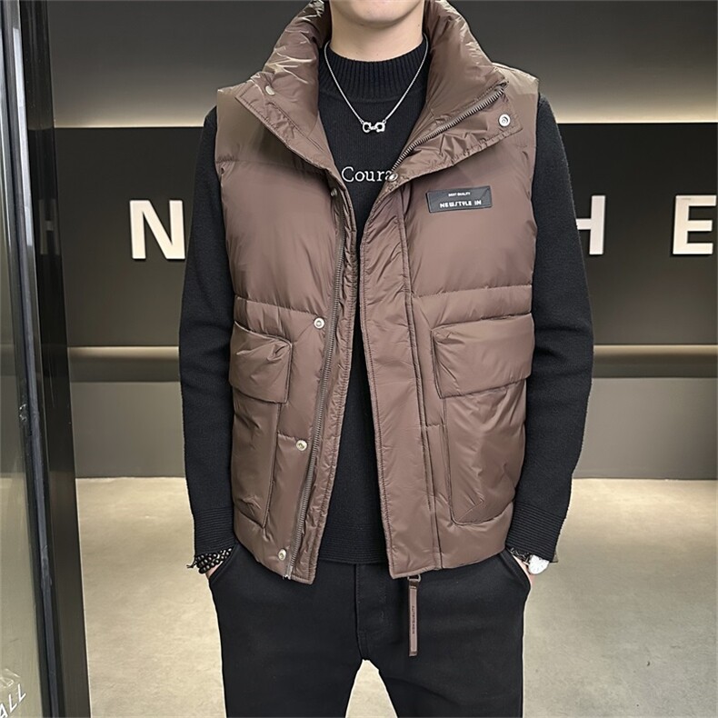 店主风立领羽绒马夹男休闲日系保暖外套马甲羽绒服YR58165-P110,男装羽绒服,电商A413