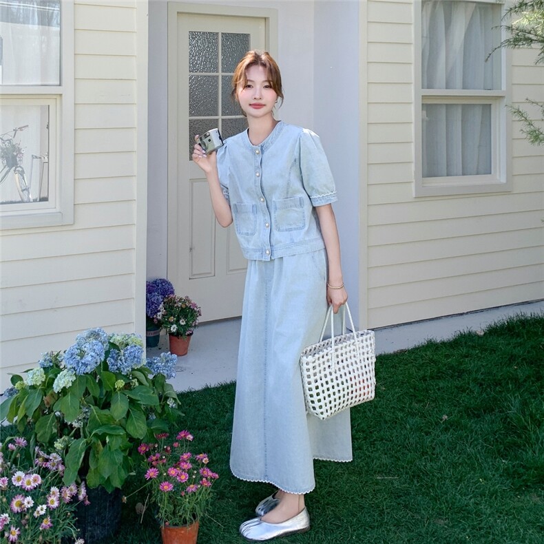 浅蓝色高级感减龄套装裙女2025淡人蕾丝花边上衣高腰半身裙两件套图片