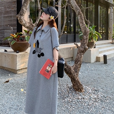 印花翻领短袖连衣裙女2025夏季韩系慵懒风气质宽松显瘦直筒长裙，女装连衣裙，2C113