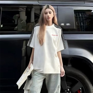 抖音得物品质二开240克宽松纯棉美式潮牌印花三条杠中性风短袖T恤图片