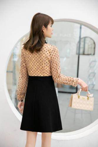 2021春季新款波点拼接修身版连衣裙，女装连衣裙，衣佳佰分