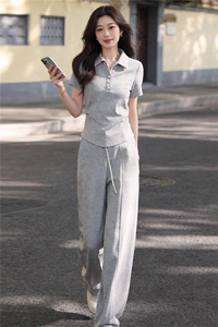 女夏季新款时尚休闲套装修身显瘦翻领纽扣短袖上衣阔腿长裤两件套图片