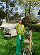 新款韩版、小立领拼色半拉链设计，其它，碧沁伊人