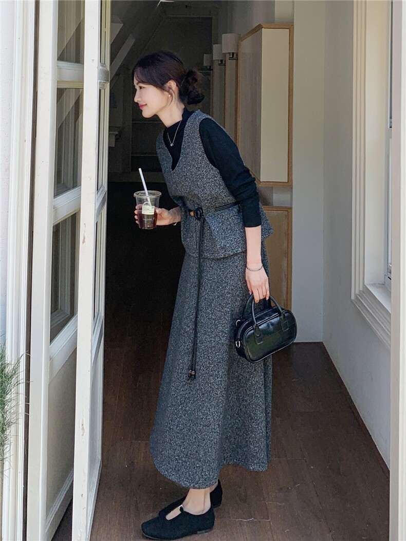 2026春季新款三件套磨毛背心裙串皮带修身显瘦连衣裙高端打底裙子,女装套装/套裙,艾米莉亚