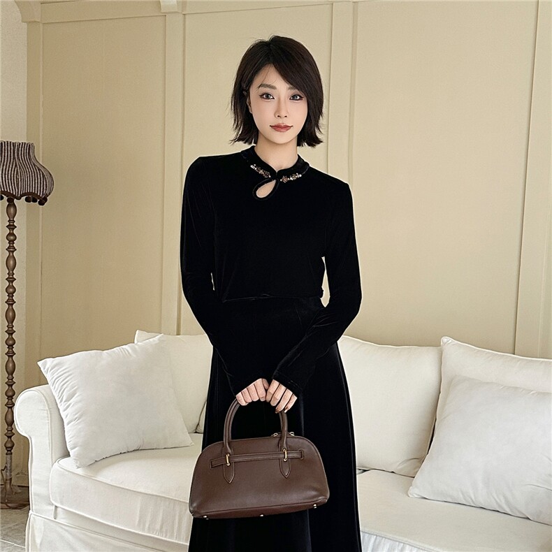 风立领植绒小衫女2025秋冬新款高端修身打底衫钉珠金丝绒上衣,女装卫衣/绒衫,2C091