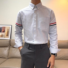 蓝色