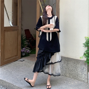 法式时尚设计感套装女2025年夏季撞色马甲T恤半身裙三件套图片