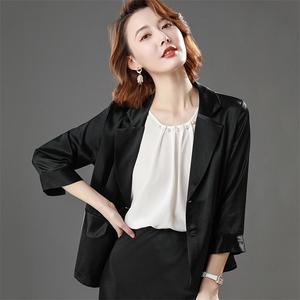 时尚显瘦夏季新款女装薄款小西装外套女短款气质百搭休闲西服上衣图片