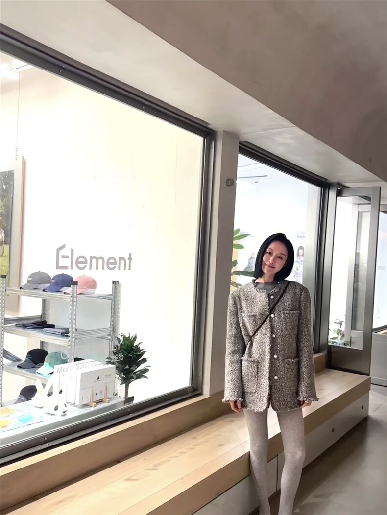 2025年秋季时尚百搭通勤简约休闲蓝灰色小香外套,女装短外套,湘姗