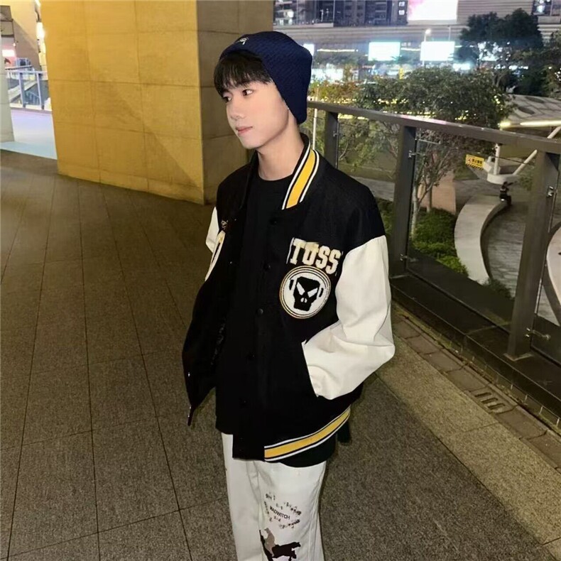 春秋新款美式高街外套棒球服拼接欧美男刺绣情侣宽松休闲夹克,男装夹克,星座506A