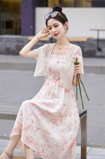 独醒2025夏季新款仙女度假风连衣裙莱赛尔碎花吊带长裙F，女装套装/套裙，曼琳思菲