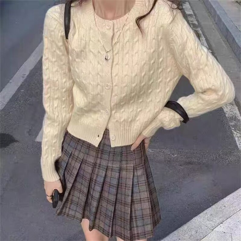 时尚百搭小麻花圆领女士羊毛开衫羊毛显瘦外套,女装羊毛衫,旭驰羊绒