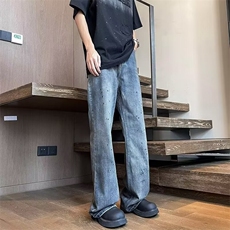 蓝色
