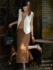 2025新文艺简约温婉舒爽麻料侧开叉半身裙女，女装半身裙，梦白服饰厂