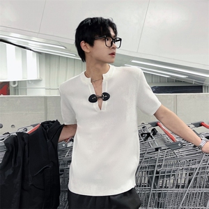 <自家图>金属锁扣v领夏季潮流简约纯色透气薄款T恤CB201-P50图片