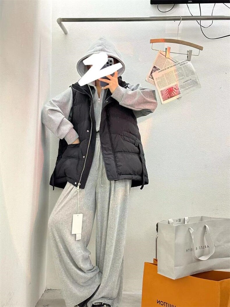 一家只做90羽绒的大公司，其它，米可