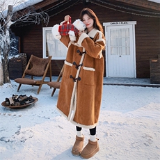【新款】皮毛一体羊羔毛外套8829-P245-K318，女装羊羔毛/颗粒绒，2C305