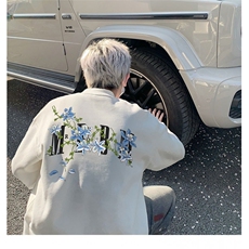 白色