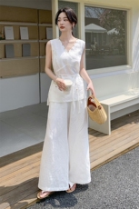 2025夏季新款无袖V领套头背心宽松长裤两件套1C042-P185-K255，女装套装/套裙，安在秀