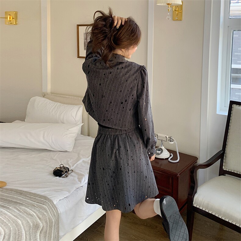 学院风穿搭高级灰色小西服套装女2025春秋独特漂亮短裙气质两件套,女装套装/套裙,2C028