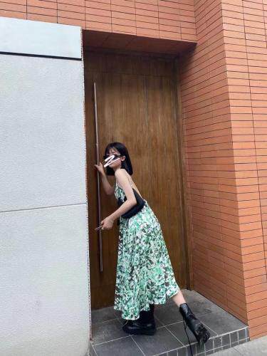夏日高级感吊带裙，女装背心吊带，ZIA