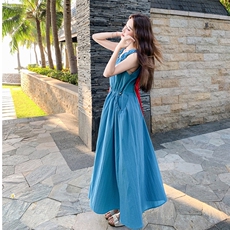 蓝色无袖背心连衣裙女2025夏季新款法式超好看温柔慵懒风度假长裙，女装连衣裙，2B237