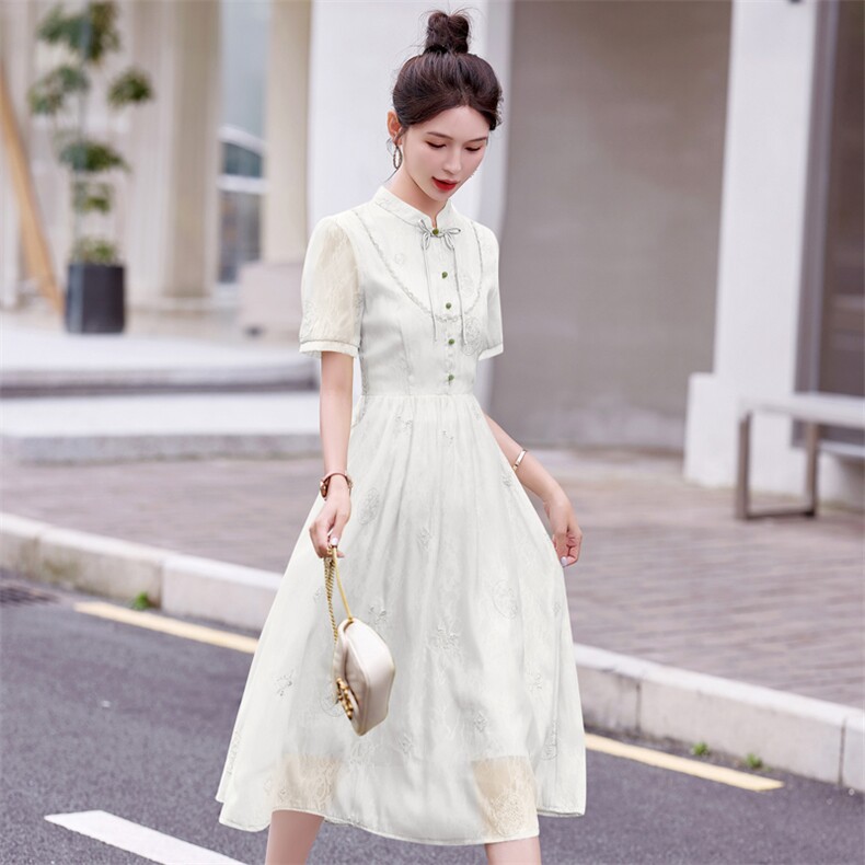绿色新中式国风连衣裙女2024新款夏季气质绝美改良旗袍日常可穿,女装连衣裙,难舍钰依