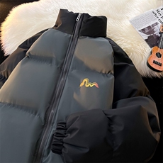 深灰拼接黑袖